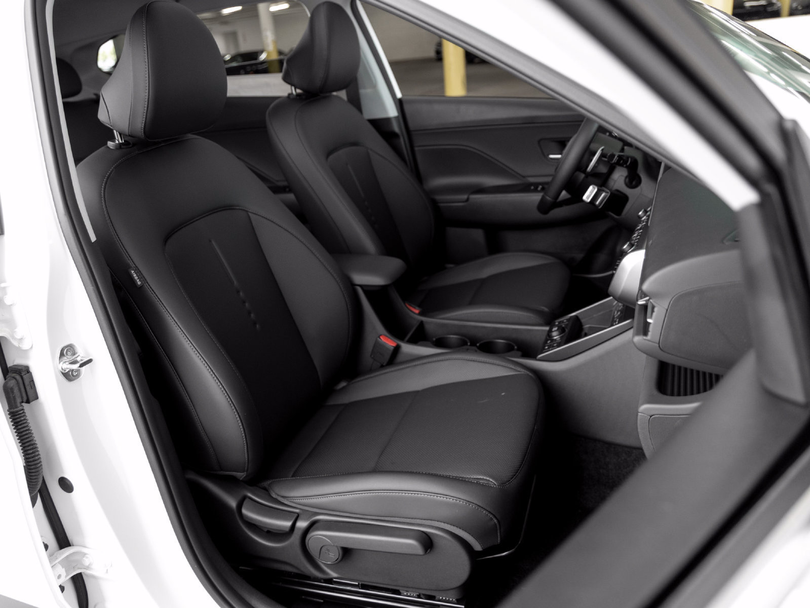 New 2026 Hyundai Kona Limited FWD image 26