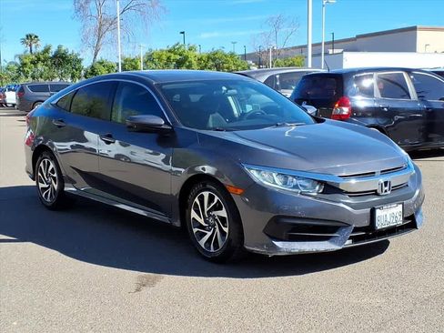 Used 2016 Honda Civic EX image 3
