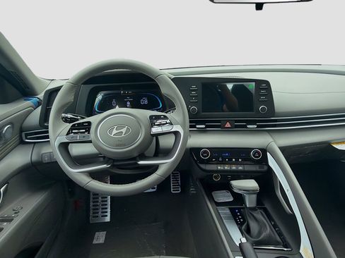 New 2026 Hyundai Elantra Sport FWD image 15