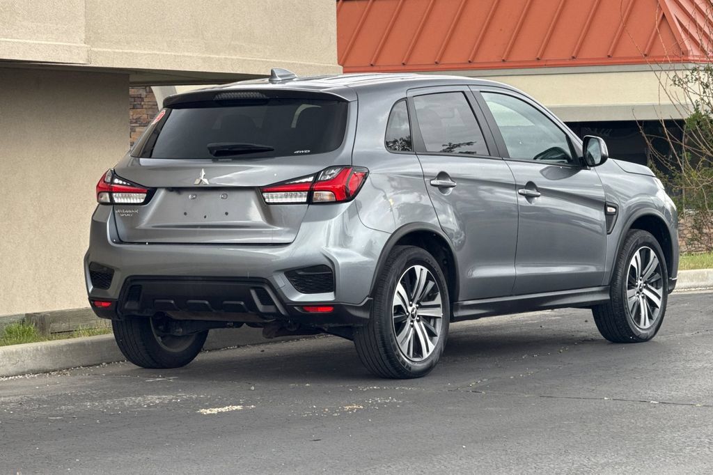 Used 2025 Mitsubishi Outlander Sport ES AWD/4WD image 7