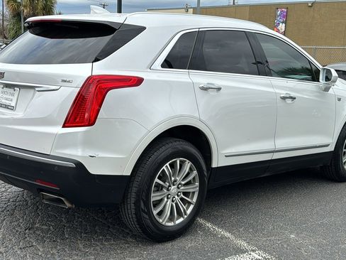 Used 2017 Cadillac XT5 Luxury w/ Driver Awareness Package image 8