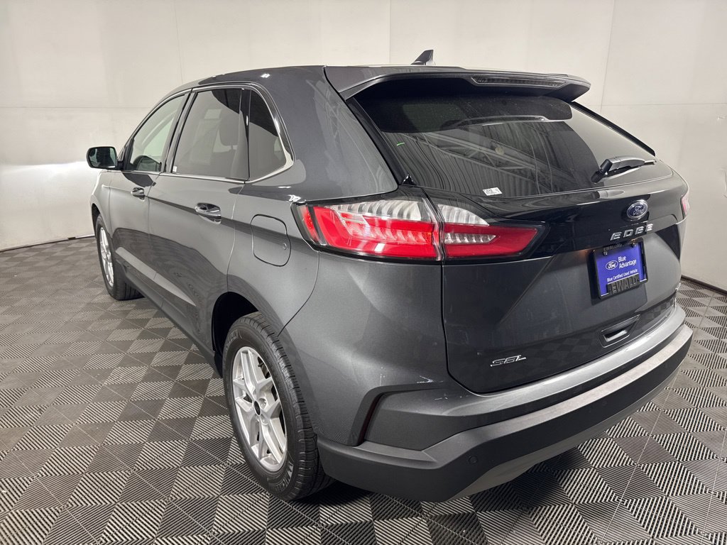 Certified 2024 Ford Edge SEL w/ Convenience Package AWD/4WD image 7