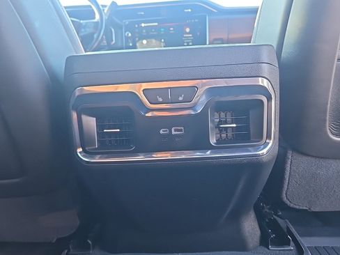 Used 2024 GMC Sierra 3500 Denali Ultimate image 44
