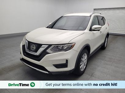 Used 2017 Nissan Rogue SV w/ SV Premium Package