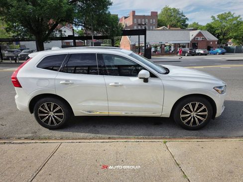 Used 2020 Volvo XC60 T6 Inscription AWD/4WD image 4