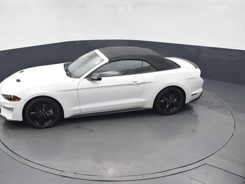 Used 2021 Ford Mustang Convertible w/ Equipment Group 101A RWD image 32