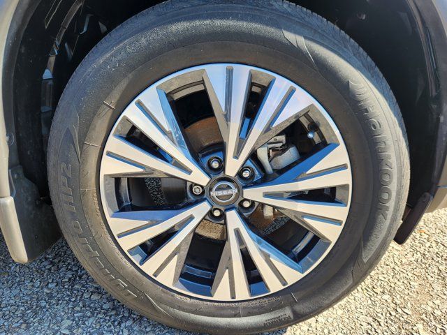 Certified 2023 Nissan Rogue SV w/ SV Premium B Package AWD/4WD image 20