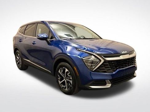 Certified 2025 Kia Sportage EX FWD image 4