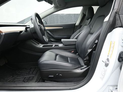 Used 2023 Tesla Model 3 Standard Range image 20