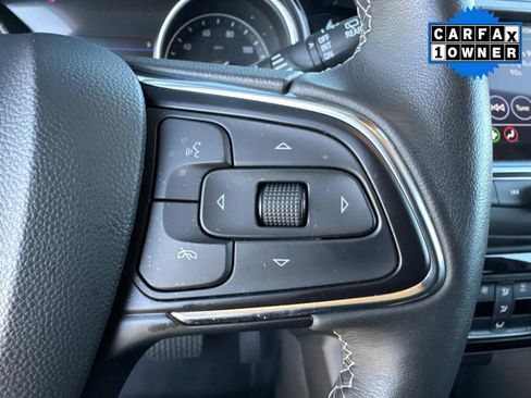 Used 2023 Buick Encore GX Essence w/ Experience Buick Package image 32