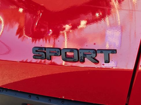 Certified 2025 Honda HR-V Sport image 31