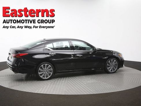 Used 2023 Nissan Altima 2.5 SL FWD image 43