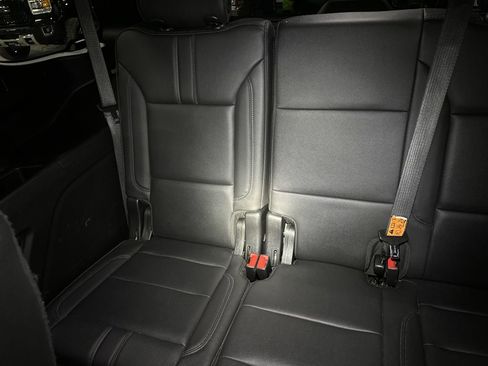 Used 2022 Chevrolet Tahoe RST w/ Luxury Package image 22