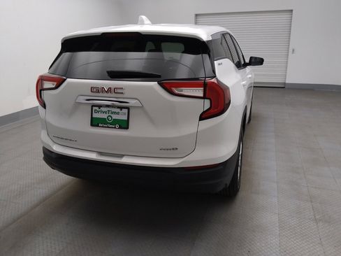 Used 2024 GMC Terrain SLE image 6
