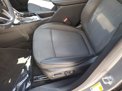Used 2023 Buick Encore GX Select FWD image 19