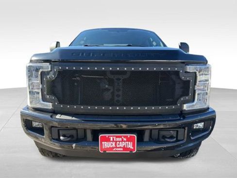 Used 2017 Ford F250 XLT w/ XLT Value Package image 21