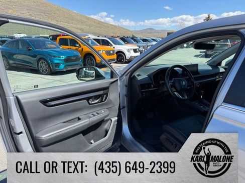 Used 2025 Honda CR-V EX-L image 10