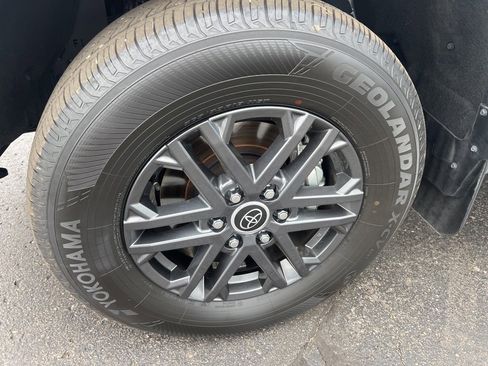 Used 2024 Toyota Tundra SR5 image 3