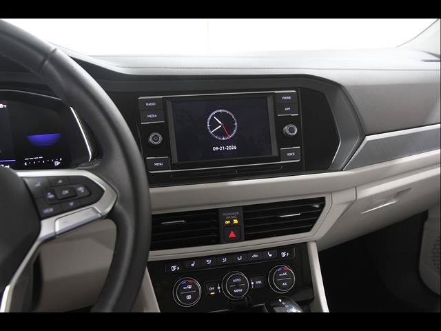 Certified 2023 Volkswagen Jetta SE FWD image 9