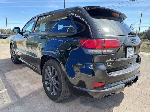 Used 2018 Jeep Grand Cherokee High Altitude AWD/4WD image 5