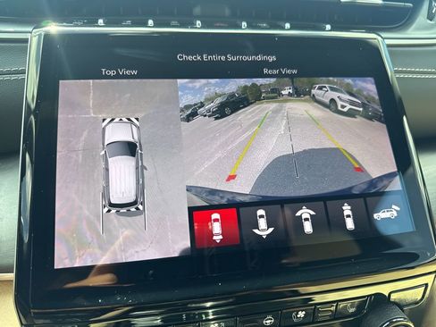 Used 2023 Jeep Grand Cherokee Limited w/ Luxury Tech Group II image 22