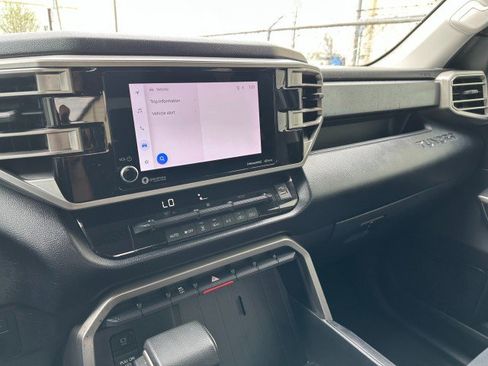 Used 2022 Toyota Tundra SR5 image 25