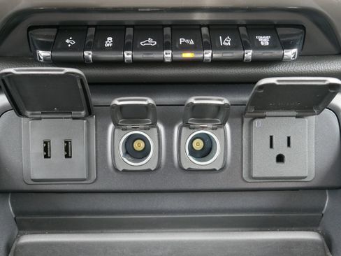Certified 2019 Chevrolet Silverado 2500 High Country w/ Duramax Plus Package AWD/4WD image 26