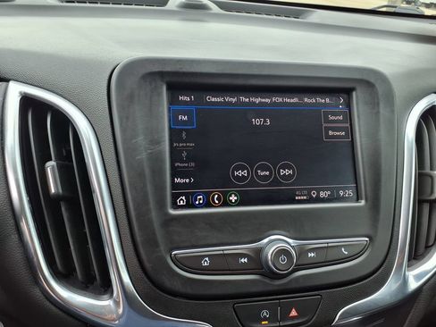 Used 2024 Chevrolet Equinox LT FWD image 25