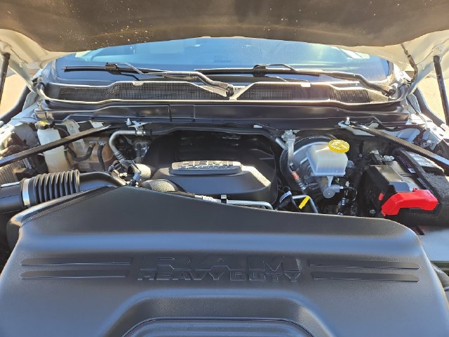 Used 2024 RAM 2500 Big Horn AWD/4WD image 38