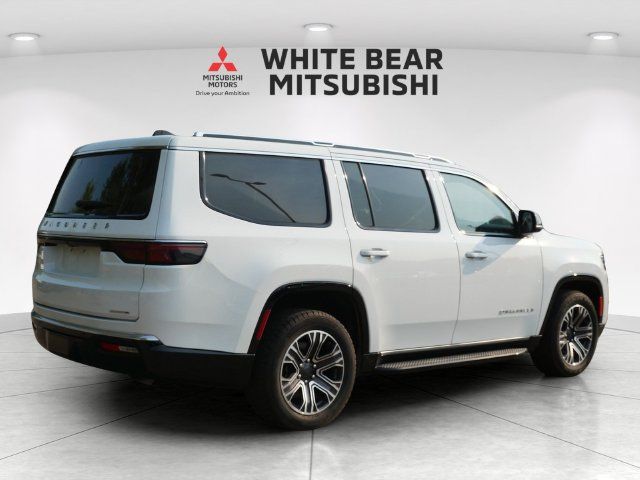 Used 2024 Jeep Wagoneer Series II w/ Flexible Seating Group AWD/4WD image 5
