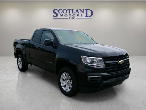 Used 2022 Chevrolet Colorado LT w/ Fleet Safety Package image 4