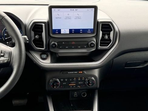 Used 2024 Ford Bronco Sport Outer Banks w/ Tech Package AWD/4WD image 17