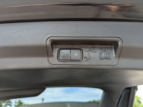 Used 2020 Ford Explorer ST AWD/4WD image 43