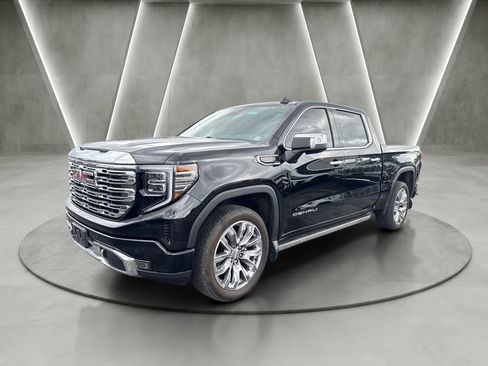 Used 2023 GMC Sierra 1500 Denali AWD/4WD image 3