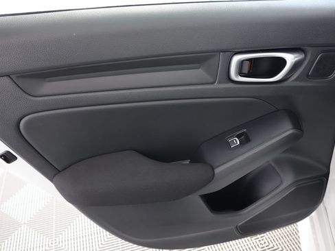 Used 2023 Honda Civic Sport image 25