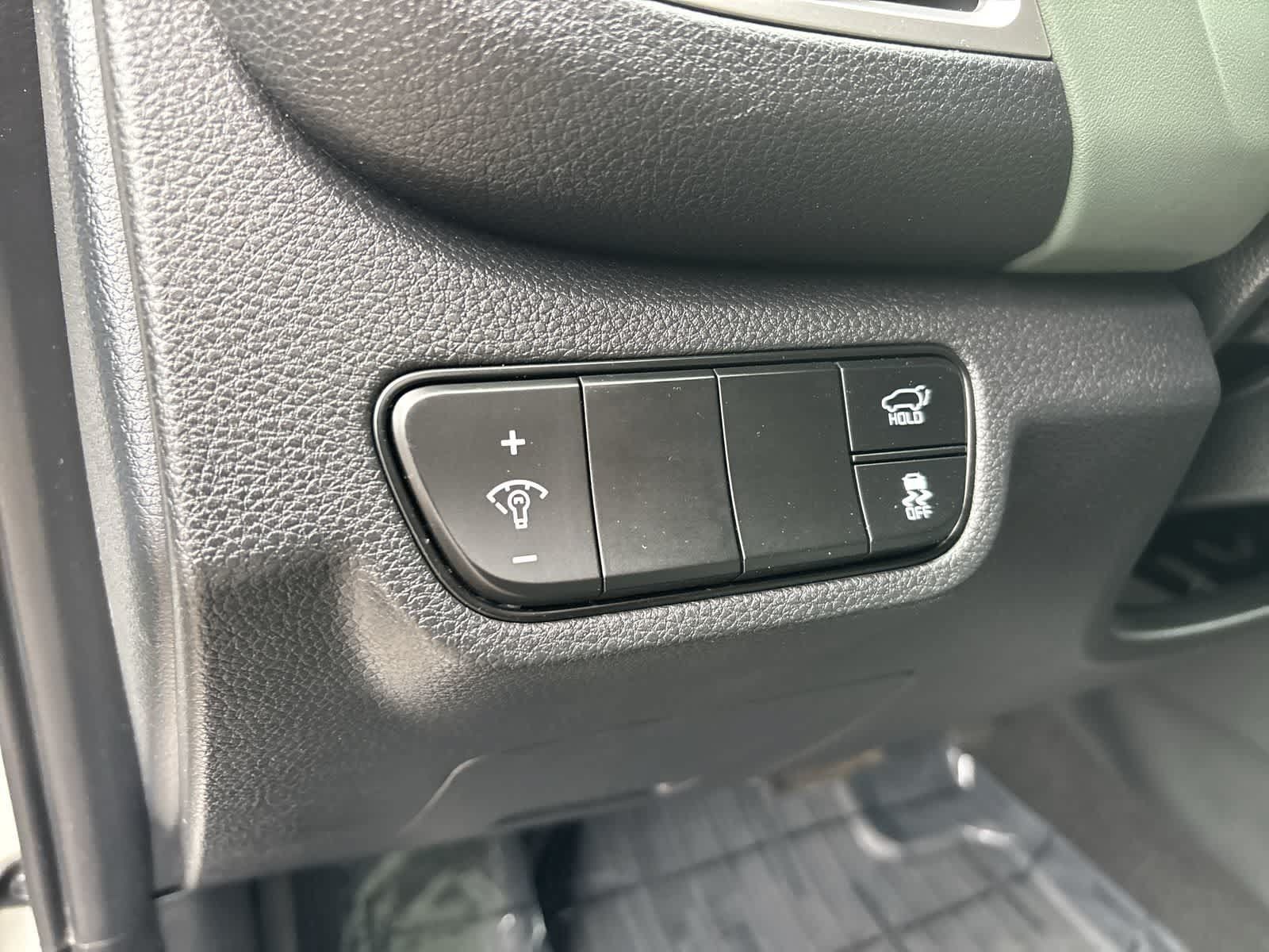 Used 2024 Kia Seltos SX w/ SX Sunroof Package AWD/4WD image 10
