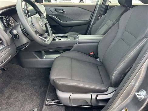 Certified 2023 Nissan Rogue S image 20