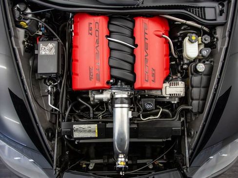 Used 2006 Chevrolet Corvette Z06 w/ Preferred Equipment Group image 13