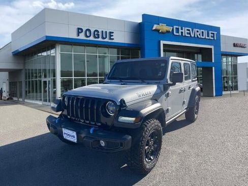 Used 2023 Jeep Wrangler Unlimited image 4