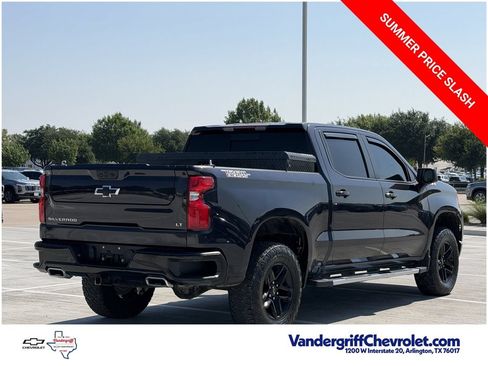 Used 2024 Chevrolet Silverado 1500 LT Trail Boss w/ Convenience Package II AWD/4WD image 4