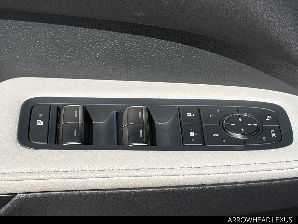 Used 2024 Lexus RX 350 Premium Plus w/ Convenience Package FWD image 17