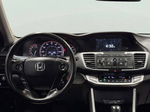 Used 2015 Honda Accord Sport image 24