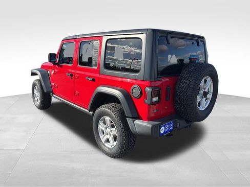 Used 2018 Jeep Wrangler Unlimited Sport S image 4