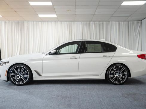Used 2018 BMW M550i xDrive image 4