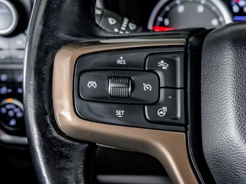 Used 2022 Chevrolet Silverado 3500 High Country image 16