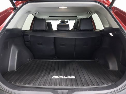 Used 2023 Toyota RAV4 XLE image 27
