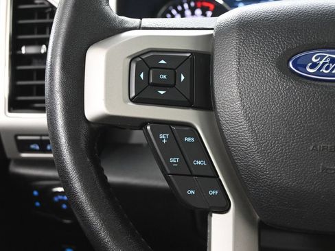 Used 2019 Ford F150 Lariat AWD/4WD image 37