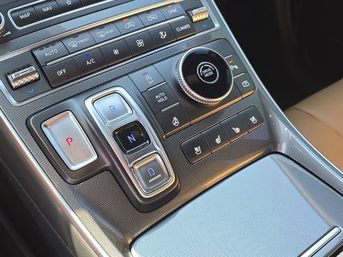 Used 2023 Hyundai Santa Fe Calligraphy image 31