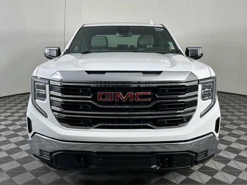Used 2023 GMC Sierra 1500 SLT image 12