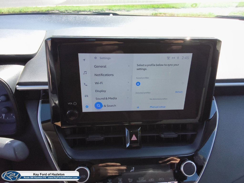 Used 2024 Toyota Corolla LE FWD image 29